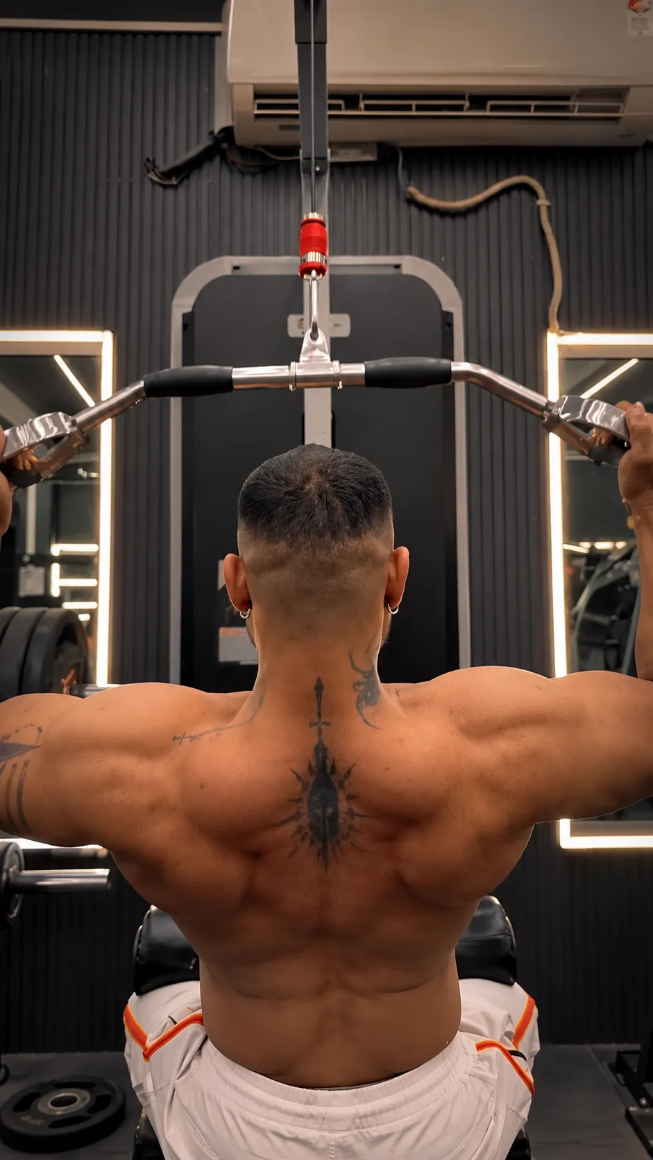 Back view of a lat pulldown at POL Fitness